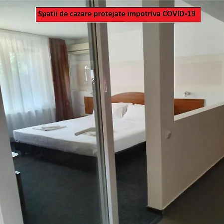 Tranzitrooms *